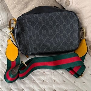 Gucci Black Crossbody Bag with Green and Red Strap